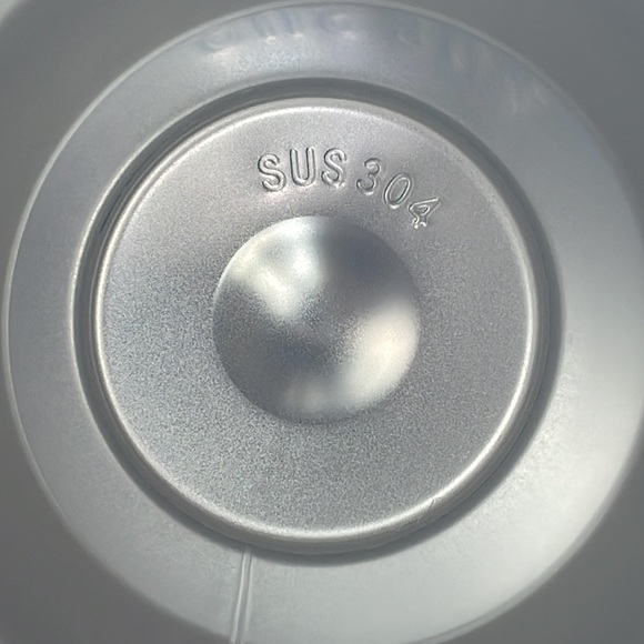 Disney Princess Brand new 40 oz double wall stainless travel office tumbler - Picture 11 of 11